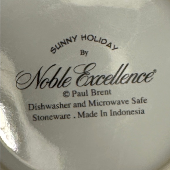 Noble Excellence “ Sunny Holidays” 12oz. tropical coffee mug - Picture 5 of 5